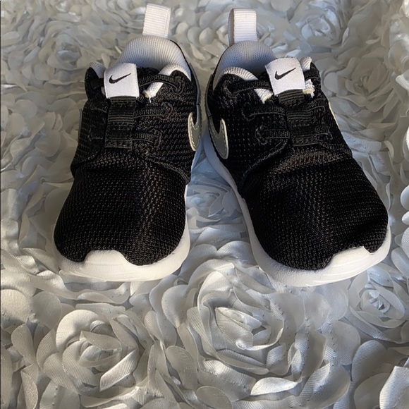 nike infant shoes size